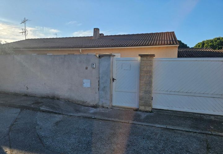Villa i Saint-Victoret, Bouches-du-Rhone, Saint-Victoret - € 373.000 | Ref: QEE1-QA5-OPM - foto 1