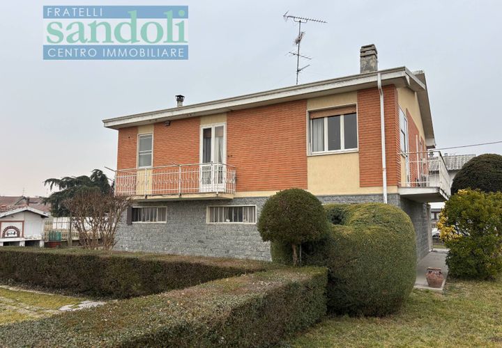 Villa a Lignana, Vercelli, Lignana - € 147.000 | Ref: 7925 - foto 1