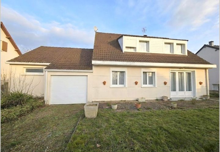 Villa i Hanches, Eure-et-Loir, Hanches - € 229.000 | Ref: 340930864792 - foto 1