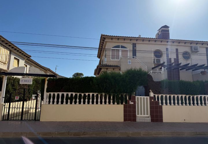 Lejlighed i Punta Prima, Alicante, Punta Prima - € 159.900 | Ref: R11833 - foto 1