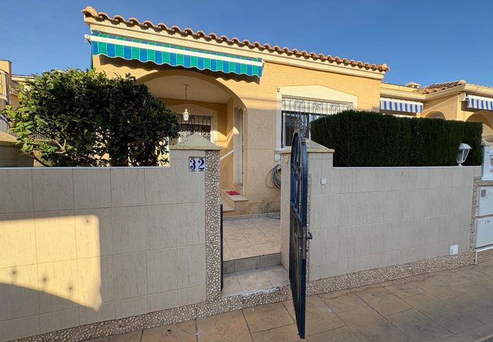 Villa a Orihuela, Alicante, Orihuela - € 196.900 | Ref: B11992/6084 - foto 1