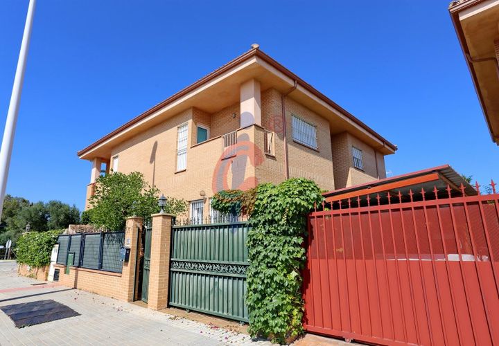 Villa i Elche, Alicante, Elche - € 550.000 | Ref: V1969/3481 - foto 1