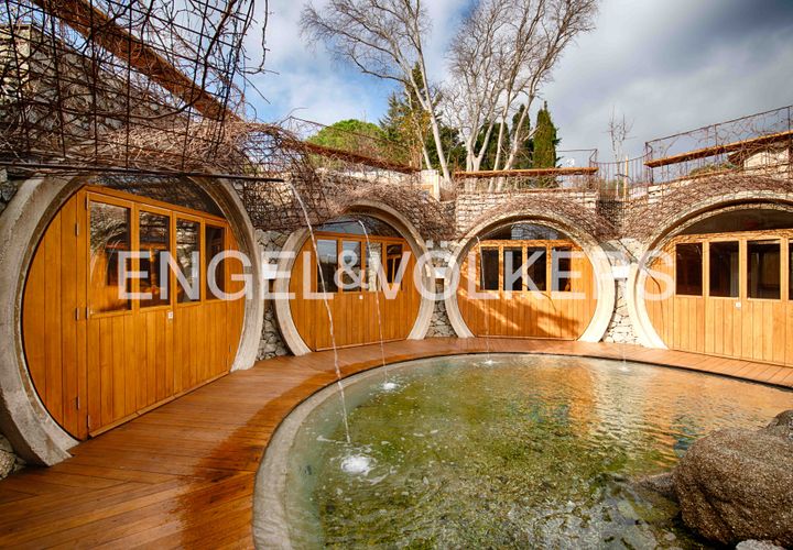 Erhvervsejendom i Capmany, Gerona, Capmany - € 1.450.000 | Ref: W-04811Q - foto 1