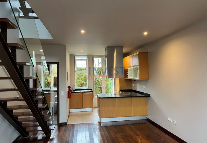 Villa a Porto, Porto, Porto - € 1.600/mes | Ref: CAS_02/26 - foto 1