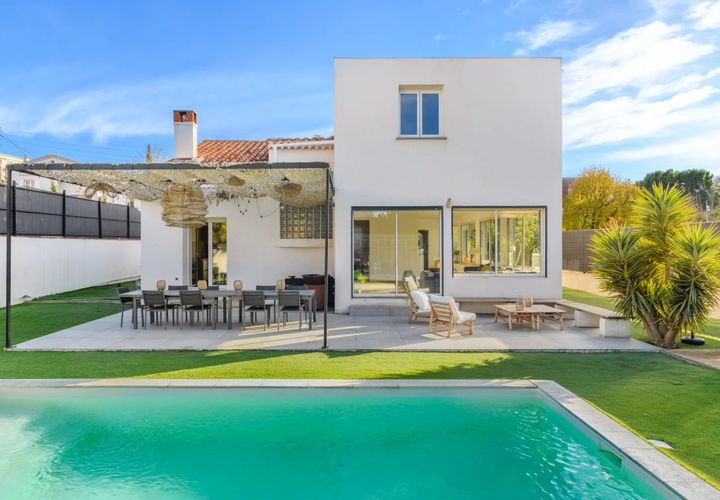 Villa a Marseille, Bouches-du-Rhone, Marseille - € 1.790.000 | Ref: HH-16036541 - foto 1