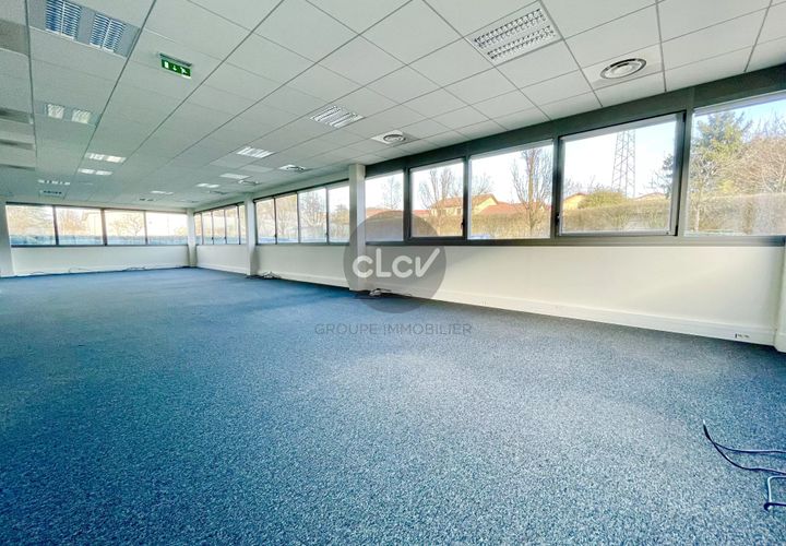 L'establiment comercial a Dardilly, Rhone, Dardilly - € 5.509/mes | Ref: 86658349 - foto 1