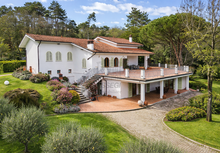 Villa i Lucca, Lucca, Lucca - € 1.480.000 | Ref: IA04176 - foto 1