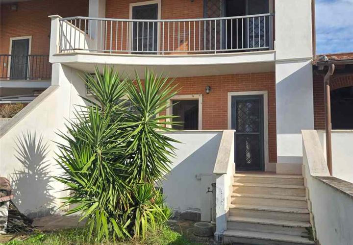 Villa a Rome, Rome, Rome - € 349.000 | Ref: Curon Venosta - foto 1