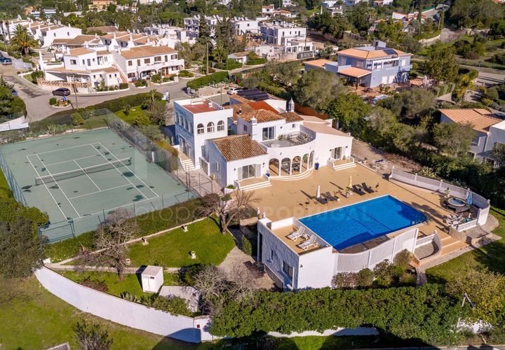 Villa i Lagoa, Faro, Lagoa - € 2.100.000 | Ref: V31092 - foto 1