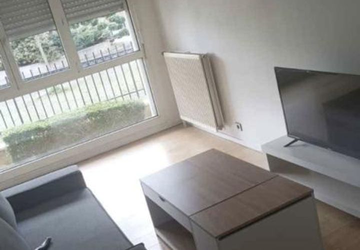 Estudi a Evry, Essonne, Evry - € 865/mes | Ref: 11051163 - foto 1