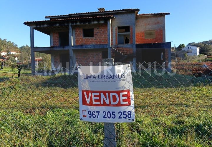 Villa i Ponte de Lima, Viana do Castelo, Ponte de Lima - € 150.000 | Ref: CAS_1107 - foto 1