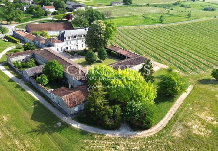 Villa i Cognac, Charente, Cognac - € 840.000 | Ref: NH1026 - foto 1