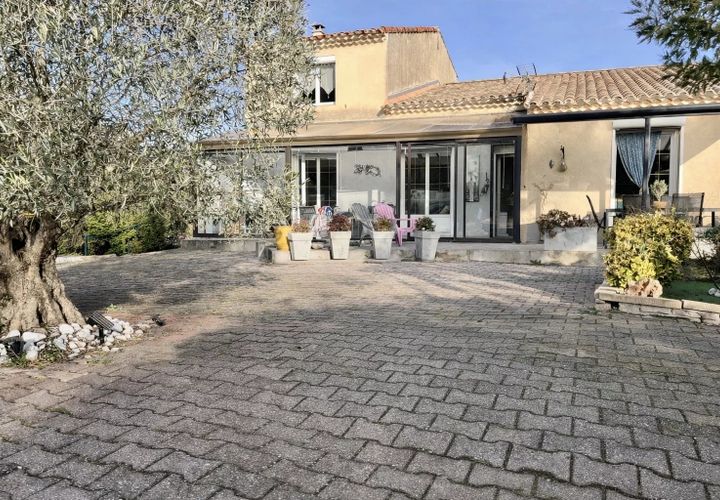Villa i Gardanne, Bouches-du-Rhone, Gardanne - € 550.000 | Ref: 86668999 - foto 1