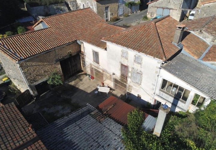 Villa a Verteuil-sur-Charente, Charente, Verteuil-sur-Charente - € 75.260 | Ref: r7418 - foto 1