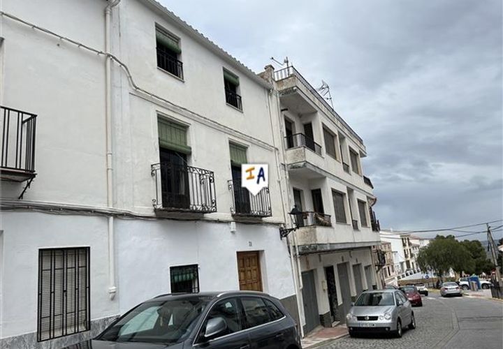 Casa de pueblo en Luque, Cordoba, Luque - € 83.000 | Ref: TH6122 - photo 1