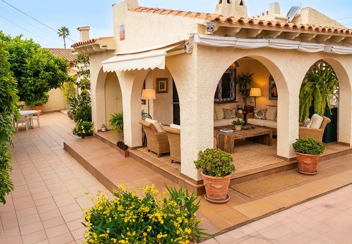 Вилла в Albir, Alicante, Albir - € 475 000 | Ссылка: AC-05854/10244 - photo 1
