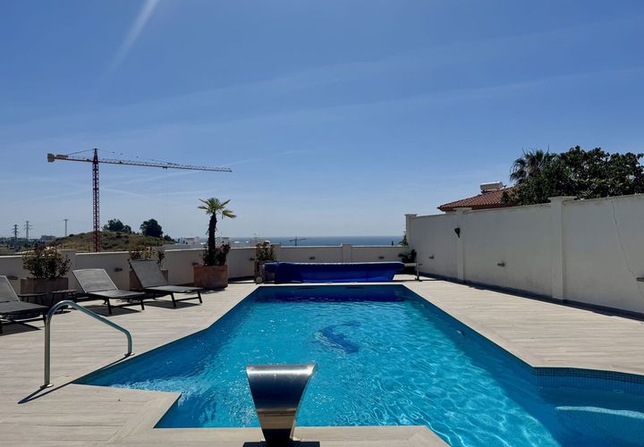 Villa a Estepona, Malaga, Estepona - € 1.149.000 | Ref: R5162527 - foto 1