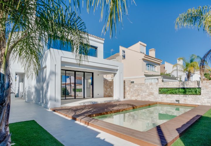 Villa a Estepona, Malaga, Estepona - € 1.595.000 | Ref: HFMs677133 - foto 1