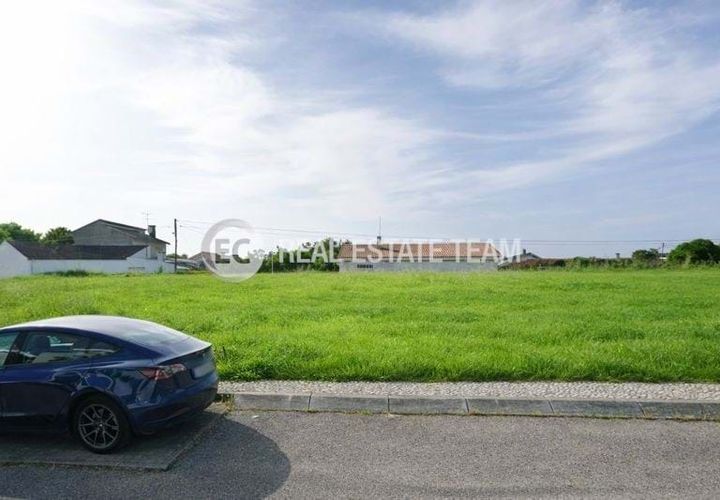 Helårsgrund i Aveiro, Aveiro, Aveiro - € 120.000 | Ref: EC01-077 - foto 1