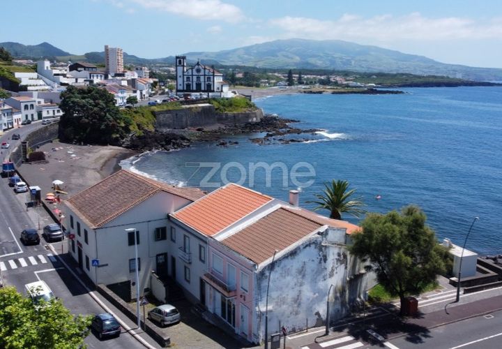 Villa a Sao Roque, Madeira, Sao Roque - € 499.900 | Ref: ZMPT569953 - foto 1