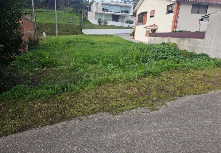 Helårsgrund i Coimbra, Coimbra, Coimbra - € 45.000 | Ref: C0234-02827 - foto 1