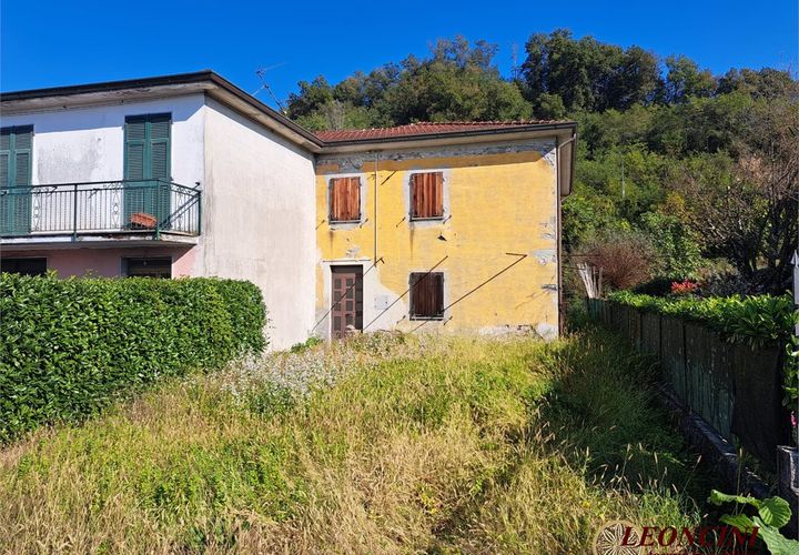 Villa a Filattiera, Massa and Carrara, Filattiera - € 60.000 | Ref: A355 - foto 1