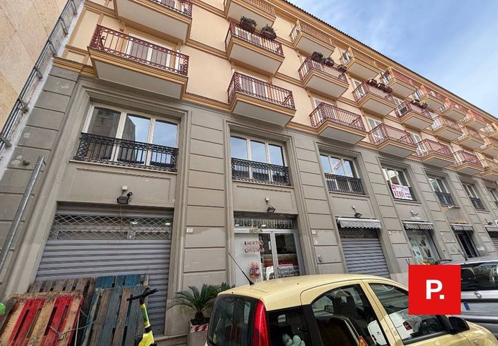 Erhvervsejendom i Caserta, Caserta, Caserta - € 295.000 | Ref: kA9316 - foto 1