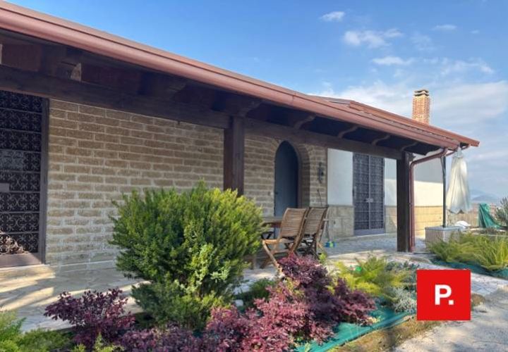 Villa a Ruviano, Caserta, Ruviano - € 250.000 | Ref: kA9325 - foto 1