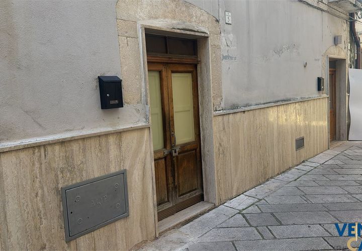 Villa a Adelfia, Bari, Adelfia - € 35.000 | Ref: M230 - foto 1