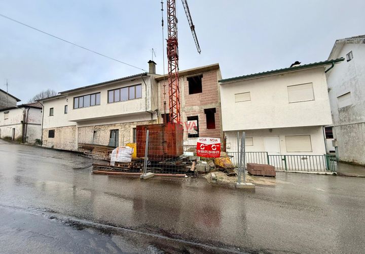 Rækkehus i Celorico de Basto, Braga, Celorico de Basto - € 95.000 | Ref: NOVA-ER-2412 - foto 1