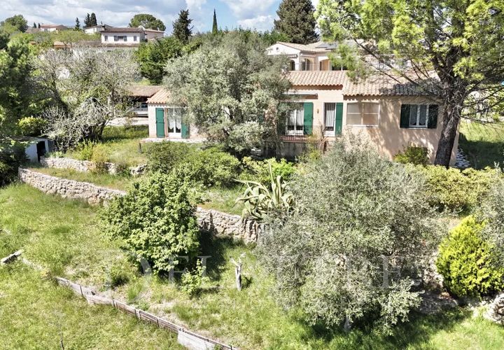 Villa i Valbonne, Alpes-Maritimes, Valbonne - € 850.000 | Ref: 86643554 - foto 1