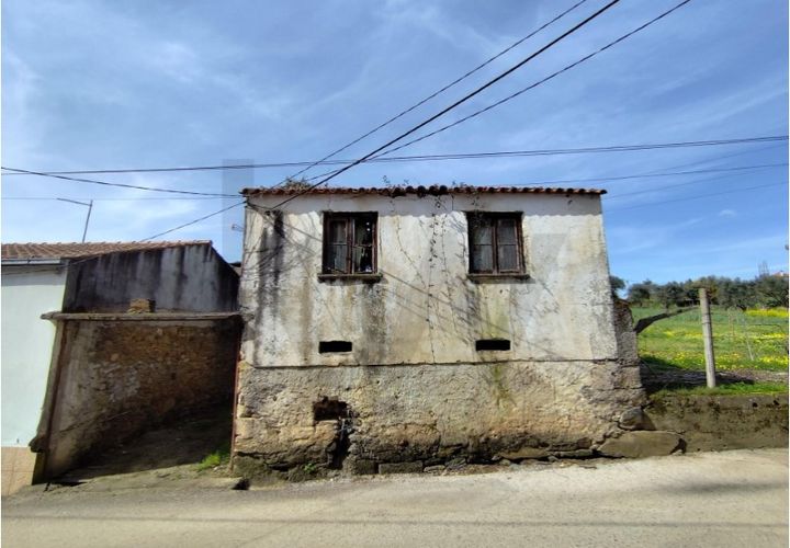 Villa a Arrifana, Aveiro, Arrifana - € 39.000 | Ref: KWPT-023762 - foto 1