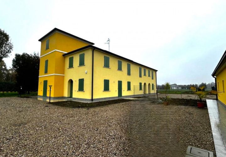 Villa a Cavezzo, Modena, Cavezzo - € 125.000 | Ref: CA238 - foto 1