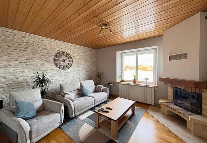 Villa a Pierrefontaine-les-Varans, Doubs, Pierrefontaine-les-Varans - € 299.000 | Ref: 1860 - foto 1