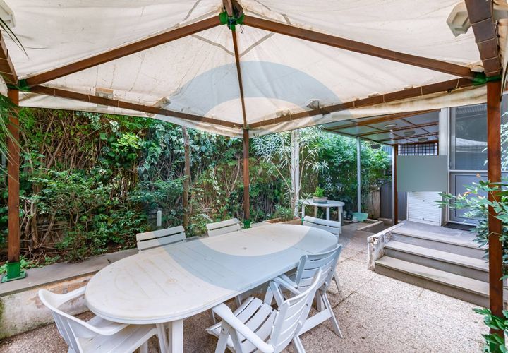 Leilighet i Bari, Bari, Bari - € 345 000 | Ref: Corso_A_de_Gasperi_pentavani - foto 1