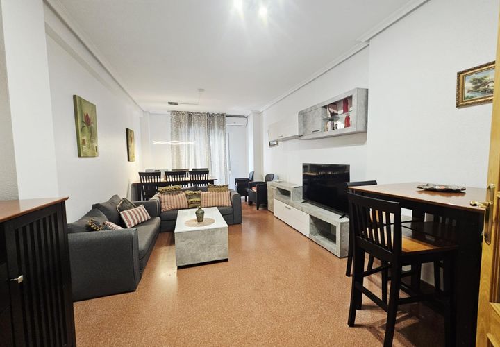 Lejlighed i Torrevieja, Alicante, Torrevieja - € 225.000 | Ref: MLSC5653766 - foto 1