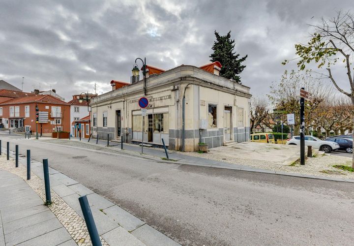 Villa i Odivelas, Lisbon, Odivelas - € 560.000 | Ref: C0222-06767 - foto 1