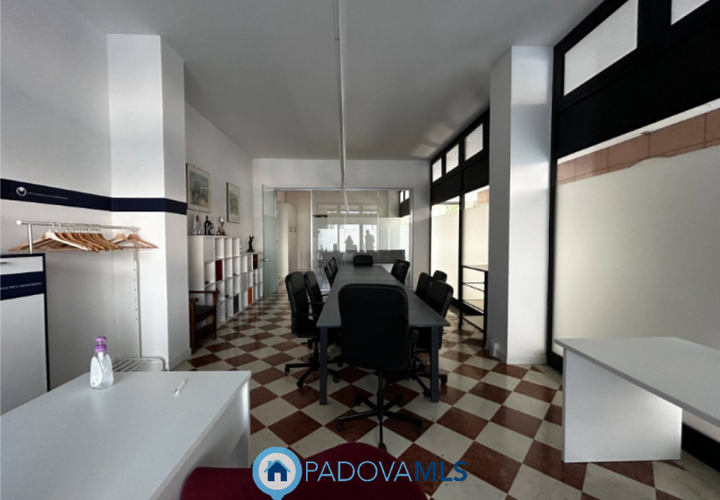 Erhvervsejendom i Padua, Padua, Padua - € 135.000 | Ref: MLS2037-1199 - foto 1