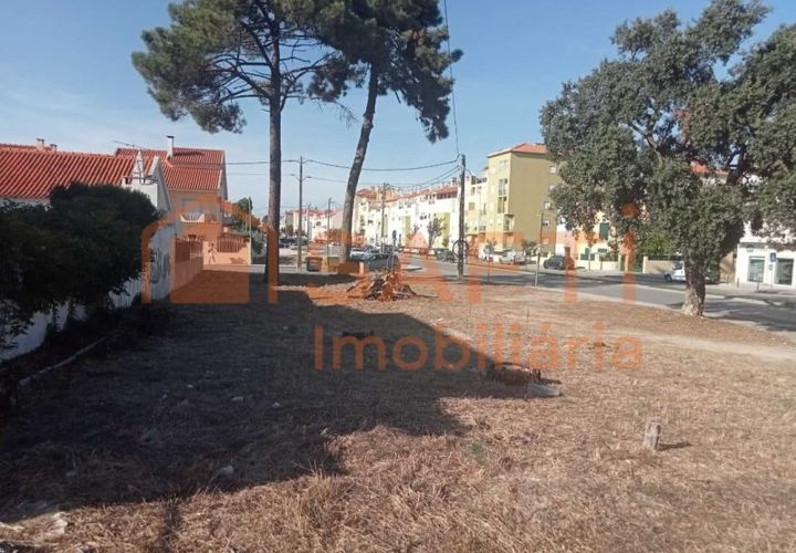 Helårsgrund i Quinta do Conde, Setubal, Quinta do Conde - € 130.000 | Ref: SAFTI:007418 - foto 1