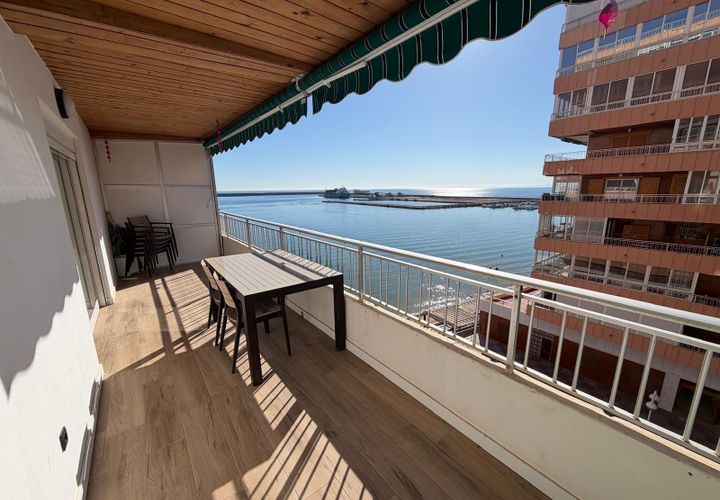 Leilighet i Torrevieja, Alicante, Torrevieja - € 289 000 | Ref: AM-02156/8919 - foto 1