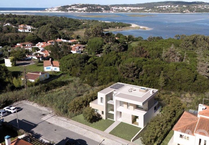 Helårsgrund i Obidos, Leiria, Obidos - € 315.000 | Ref: 765774 - foto 1
