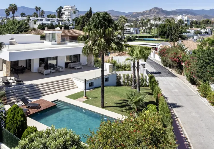 Villa em Marbella, Malaga, Marbella - € 3.580.000 | Ref: NFVillaGuadalmina - foto 1