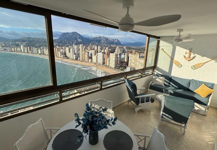 Apartament a Benidorm, Alicante, Benidorm - € 1.350/mes | Ref: ALQFT694642/6084 - foto 1