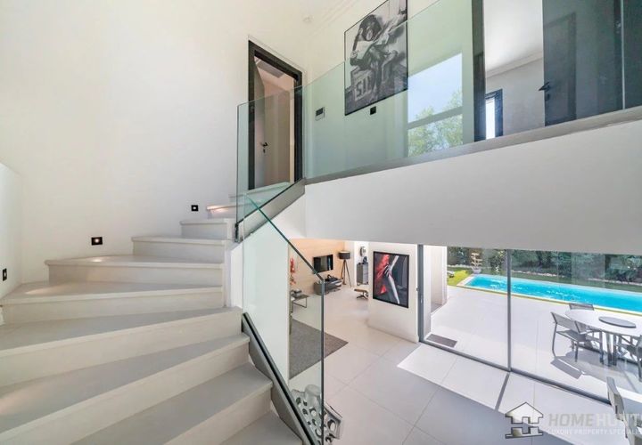 Villa i Antibes, Alpes-Maritimes, Antibes - € 2.660.000 | Ref: HH-15417785 - foto 1