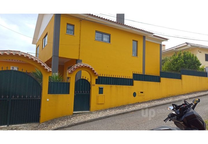 Villa in Alcabideche, Lisbon, Alcabideche - € 650.000 | Ref: P-MMM-M1390 - foto 1