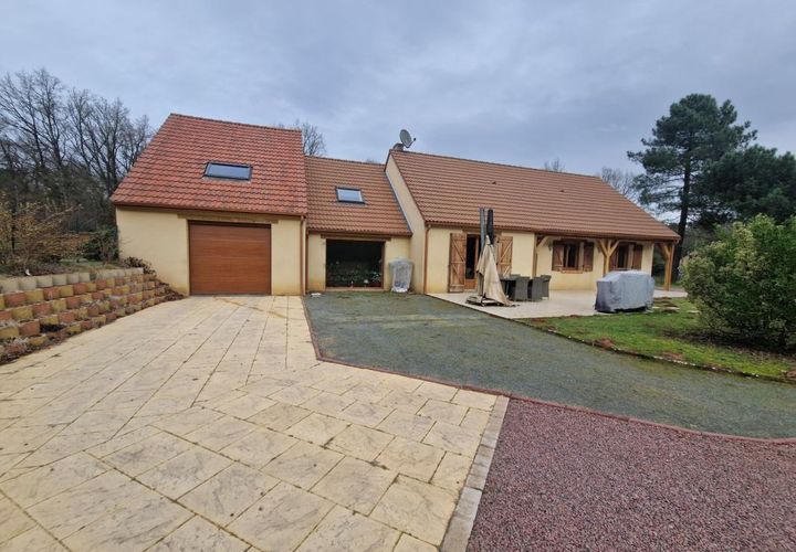 Villa i Saint-Mars-la-Brière, Sarthe, Saint-Mars-la-Brière - € 322.000 | Ref: 51_BMN-0025614 - foto 1
