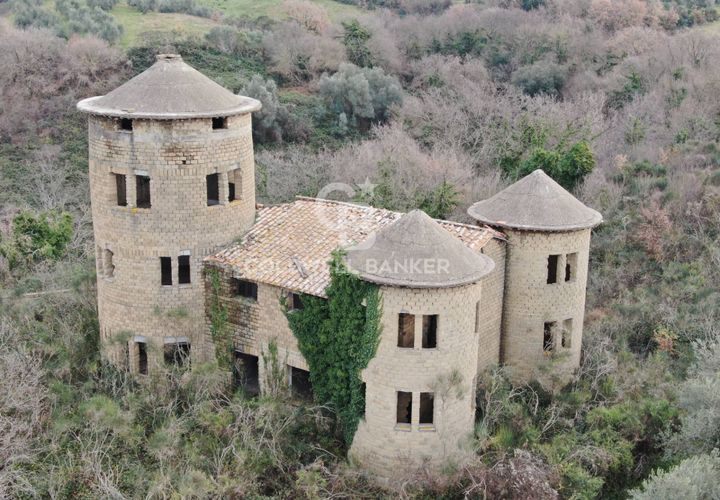 Villa a Farnese, Viterbo, Farnese - € 185.000 | Ref: CBI105-1176-442 - foto 1