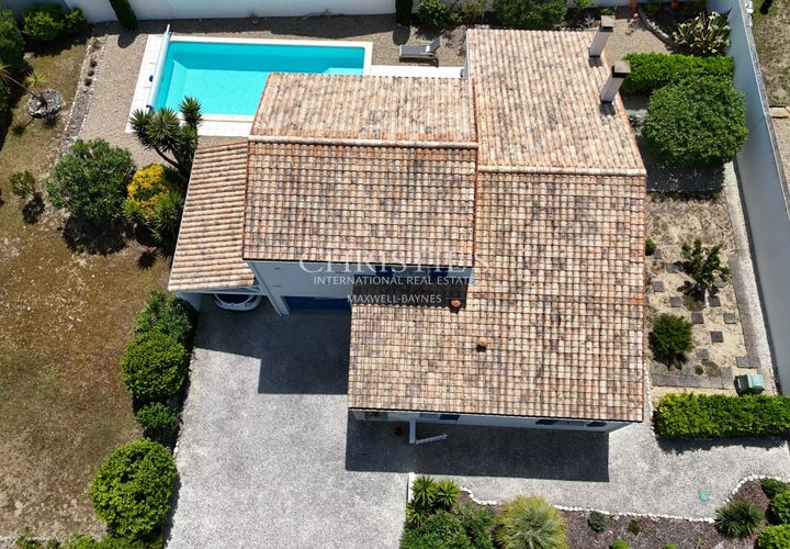Villa i Saint-Georges-d'Oleron, Charente-Maritime, Saint-Georges-d'Oleron - € 693.000 | Ref: NJB1010 - foto 1