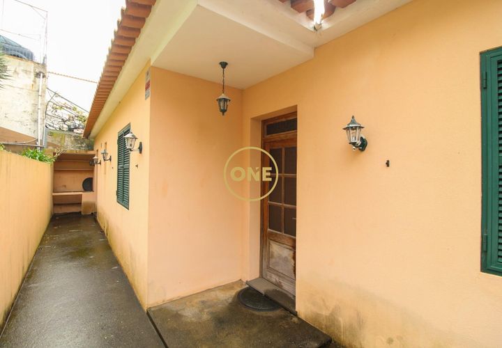 Byhus i Camara de Lobos, Madeira, Camara de Lobos - € 395.000 | Ref: ONE361961-12 - foto 1