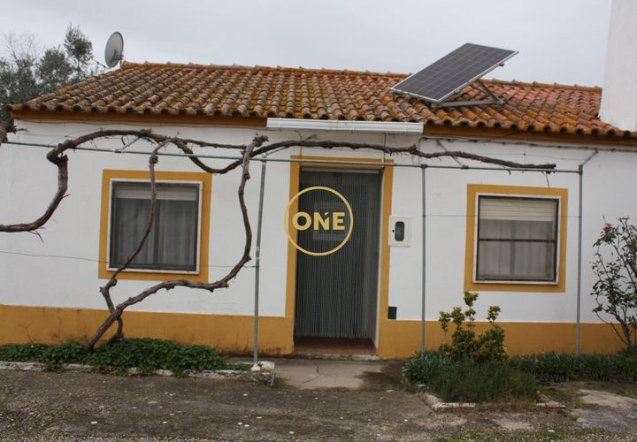 Byhus i Mora, Evora, Mora - € 235.000 | Ref: ONE481777-1 - foto 1